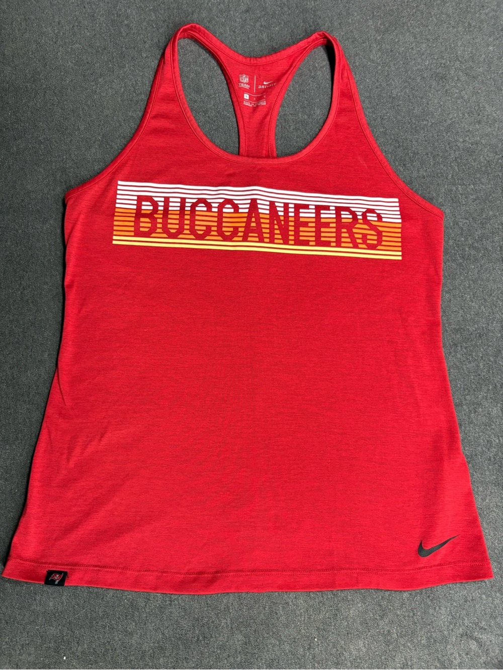 Nike NFL Women's Red Buccaneers Racerback Tank Size L